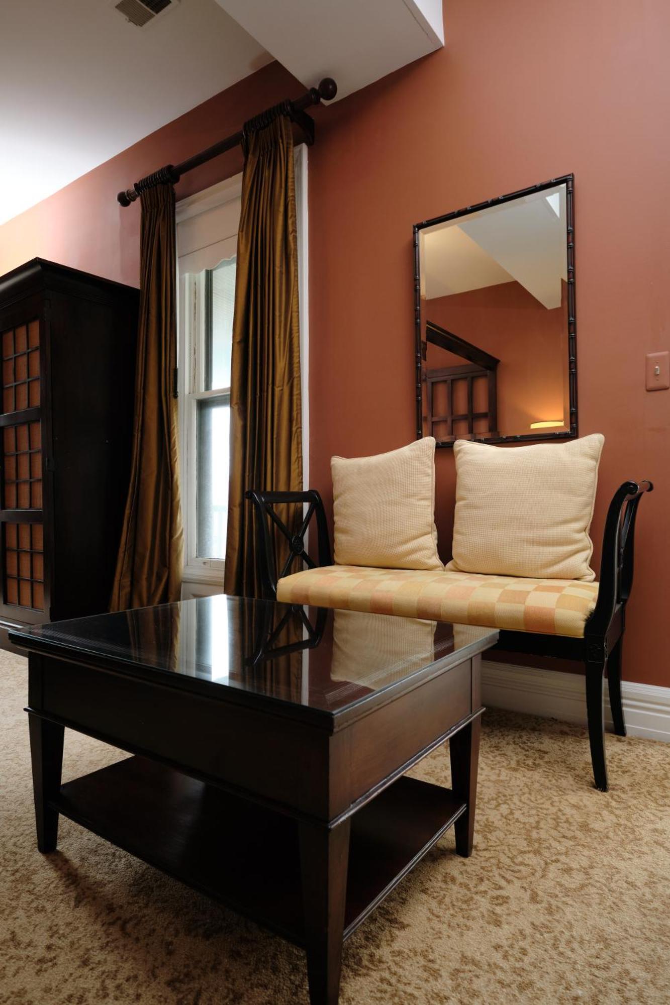 The On Ferry Street Inn Detroit