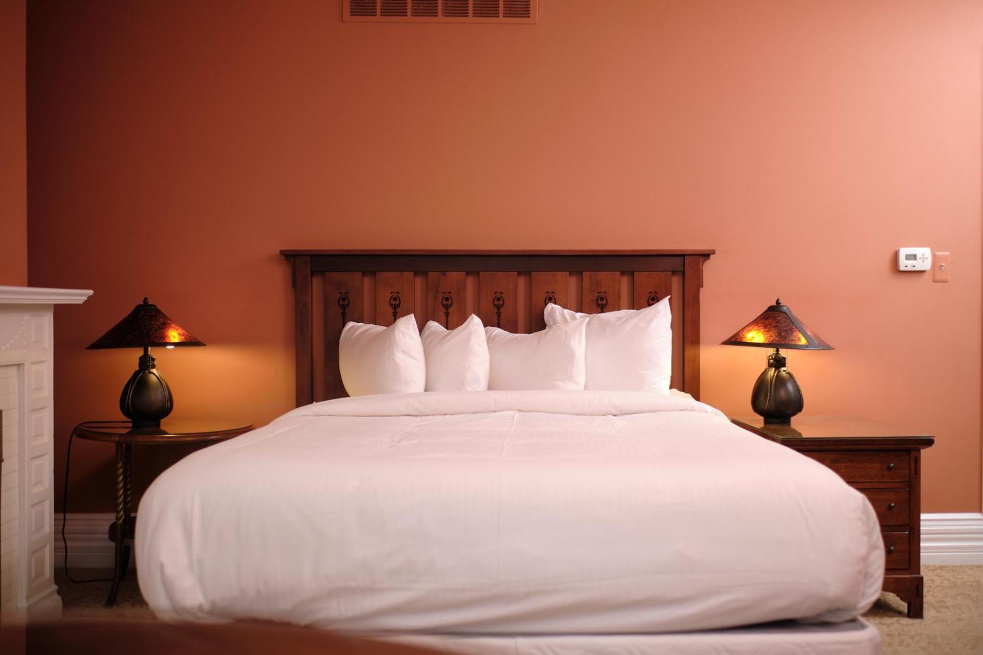 Inn The On Ferry Street Detroit